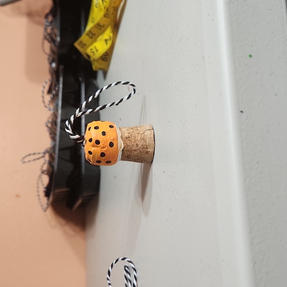 Hand Crafted Halloween Light Orange Cork Toadstool 10 set Ornaments - Picture 4 of 4